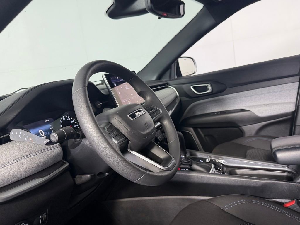 Used 2024 Jeep Compass Sport AWD/4WD image 20