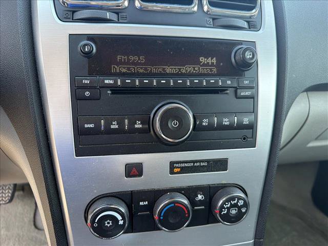 Used 2009 GMC Acadia SLE FWD image 12