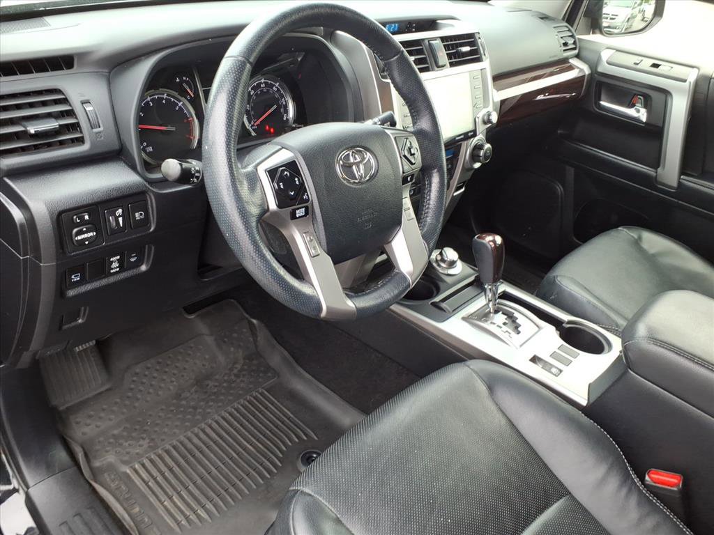 Used 2023 Toyota 4Runner Limited AWD/4WD image 6