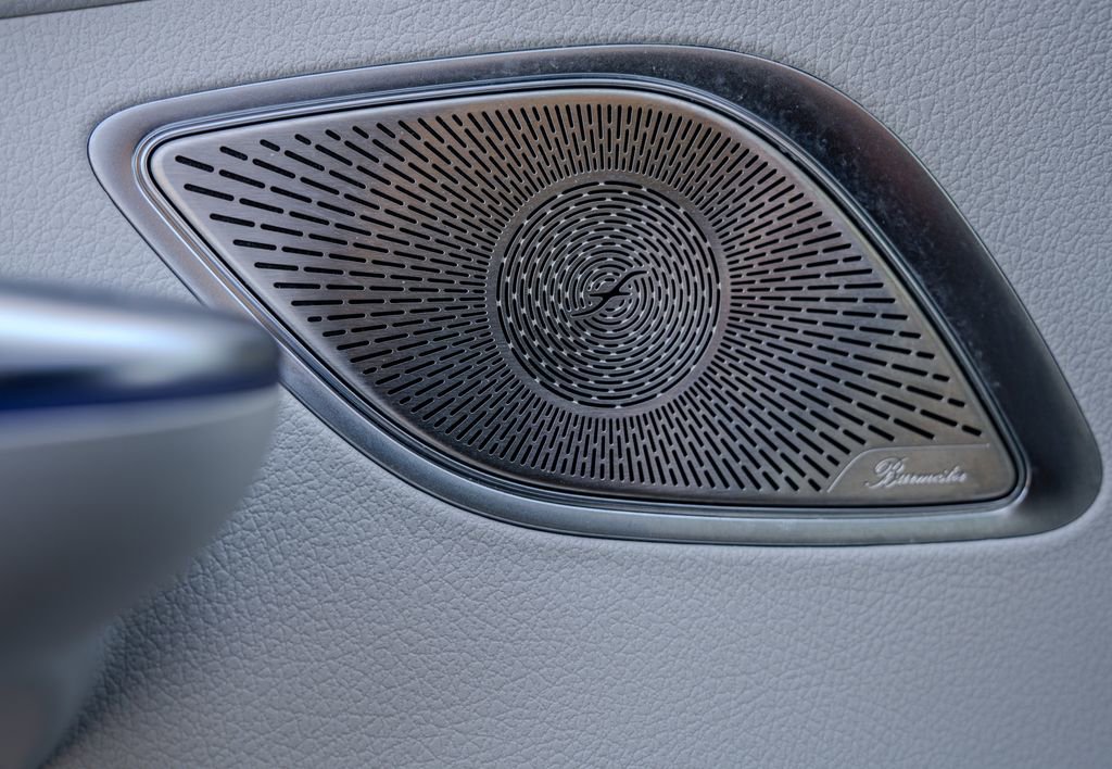 Used 2023 Mercedes-Benz EQE 500 4MATIC Sedan image 17