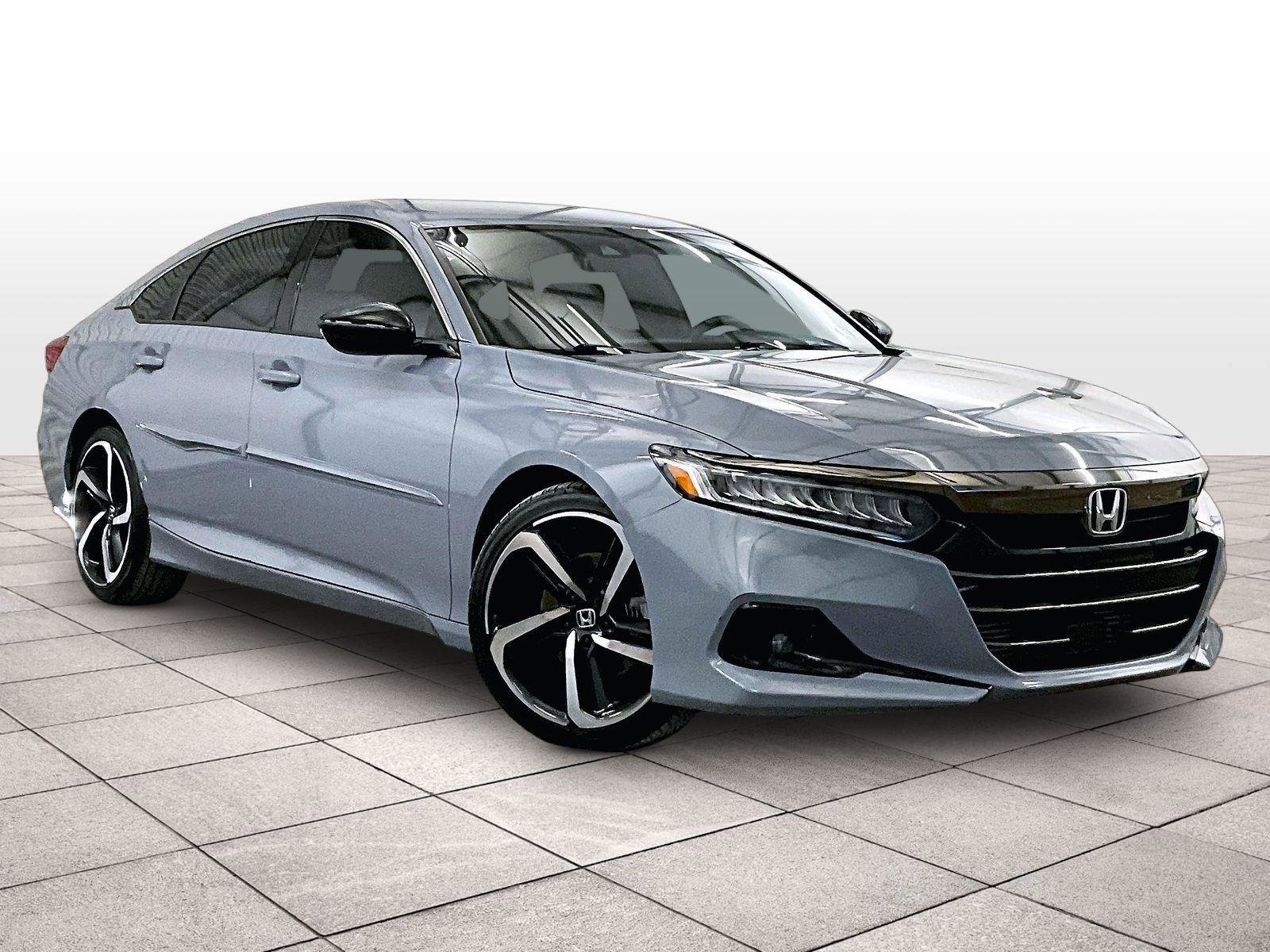 Used 2022 Honda Accord Sport image 2