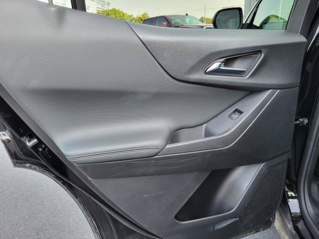 Used 2025 Chevrolet Equinox LT w/ Convenience Package II FWD image 28