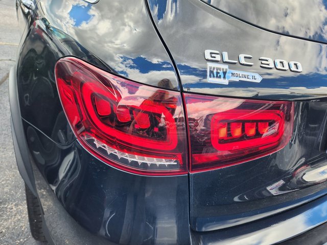 Used 2022 Mercedes-Benz GLC 300 4MATIC image 5