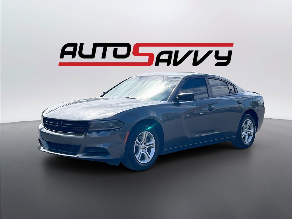 Used 2023 Dodge Charger SXT RWD image 3