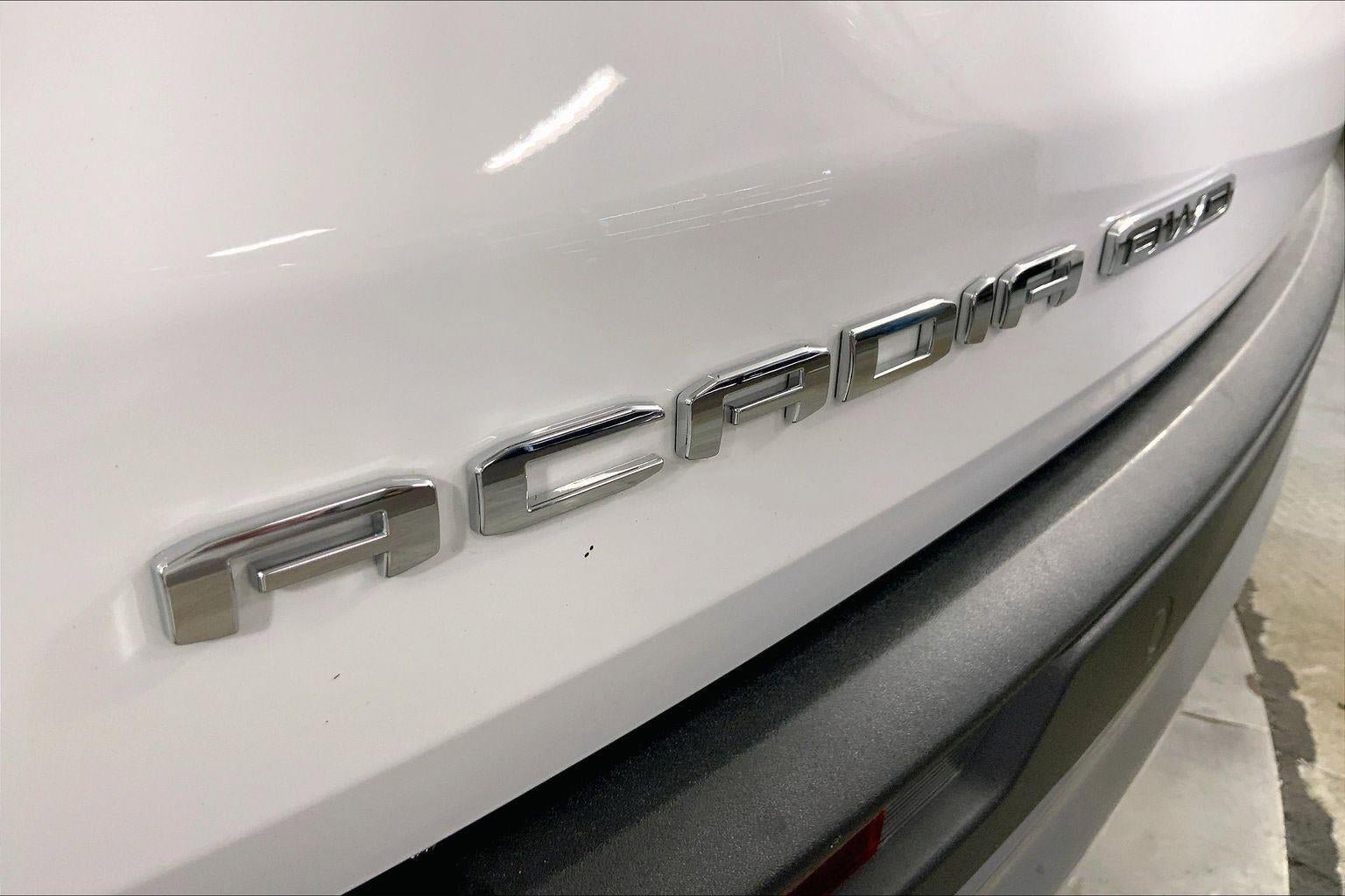 Used 2025 GMC Acadia Elevation AWD/4WD image 8