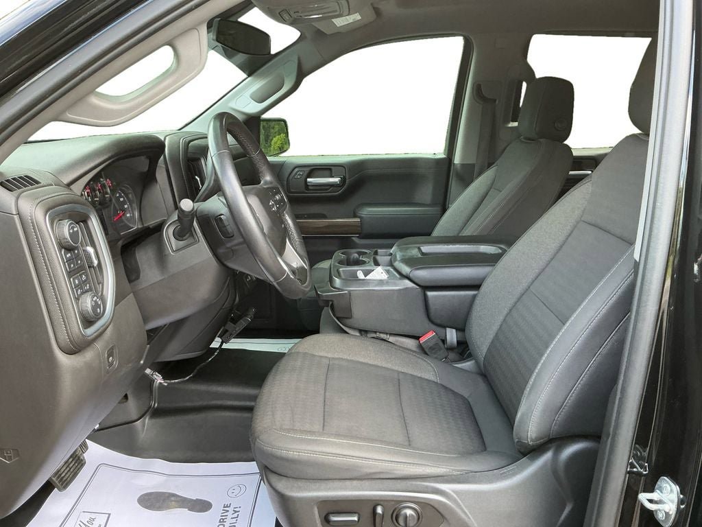 Used 2020 Chevrolet Silverado 1500 RST w/ All-Star Edition AWD/4WD image 9