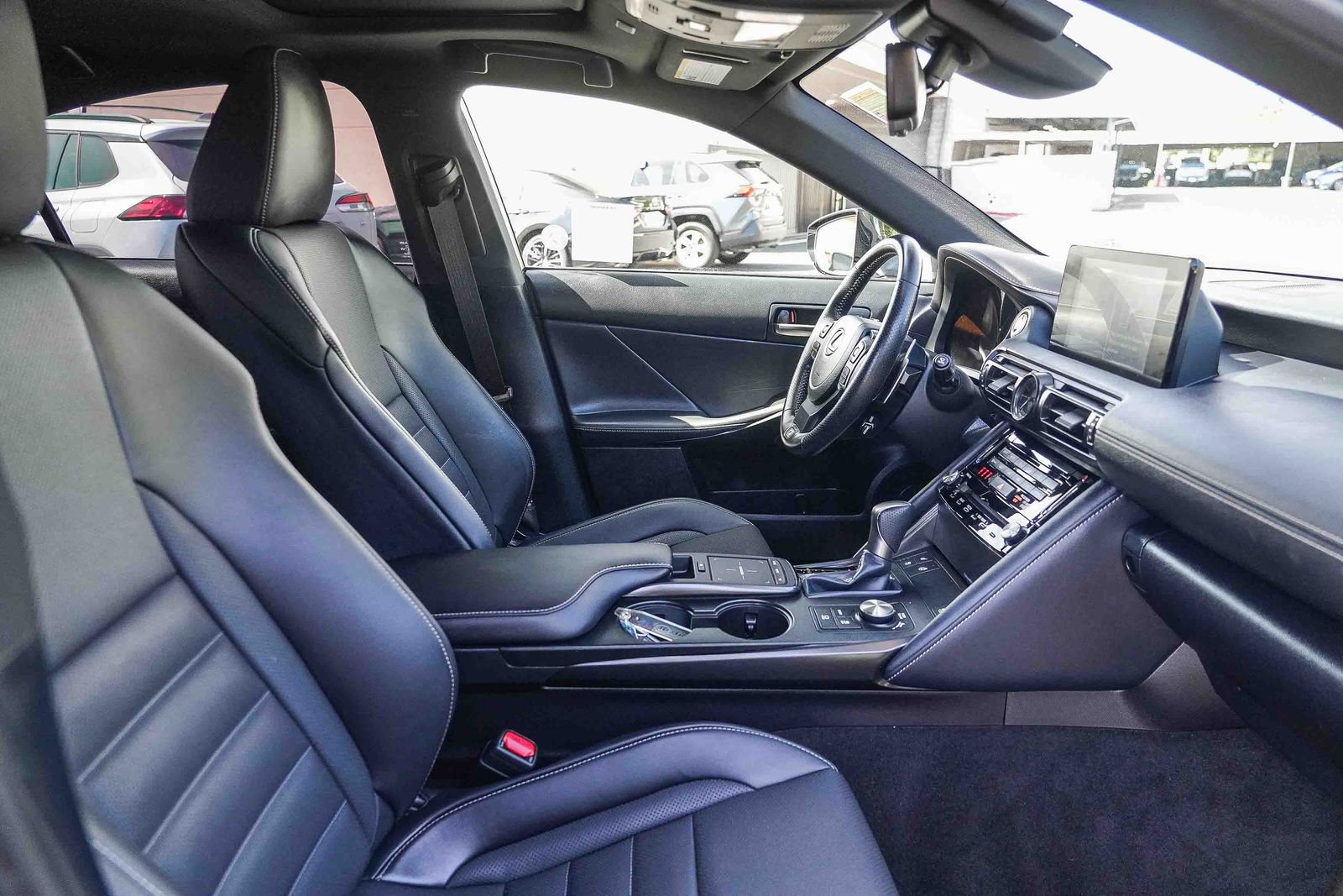 Used 2025 Lexus IS 350 F Sport RWD image 21