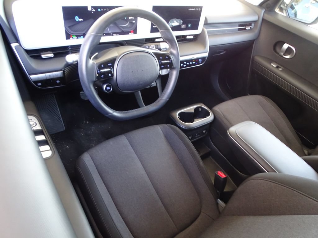 Certified 2024 Hyundai Ioniq 5 SEL RWD image 7