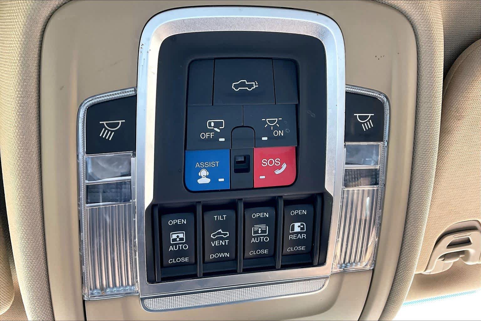 Used 2019 RAM 1500 Limited AWD/4WD image 34