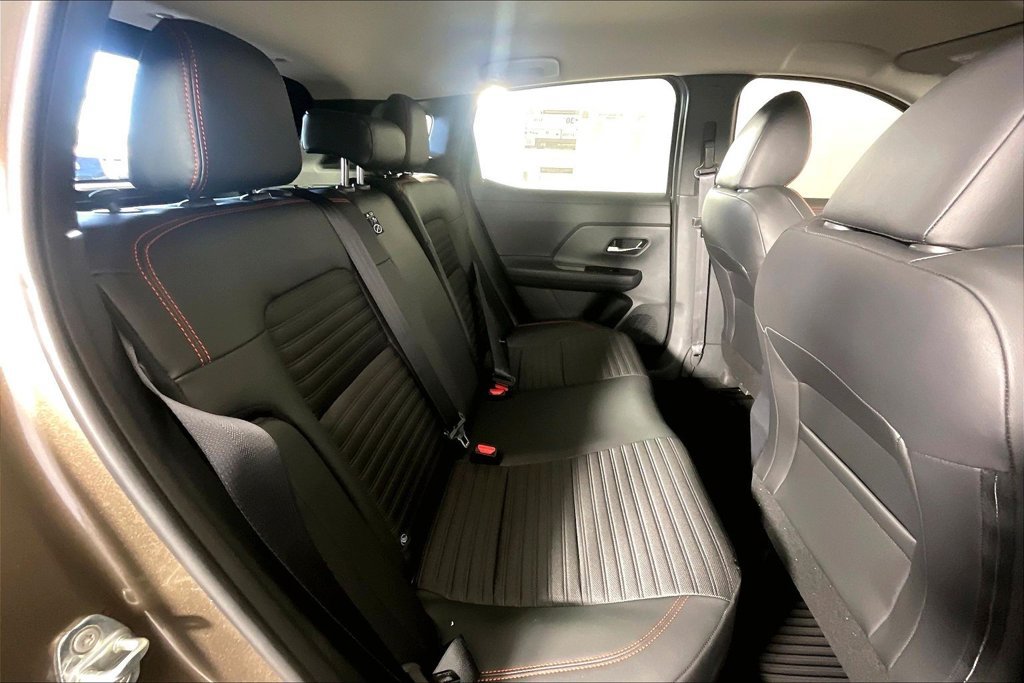 New 2027 Nissan Kicks SV w/ Rock Creek Edition AWD/4WD image 18