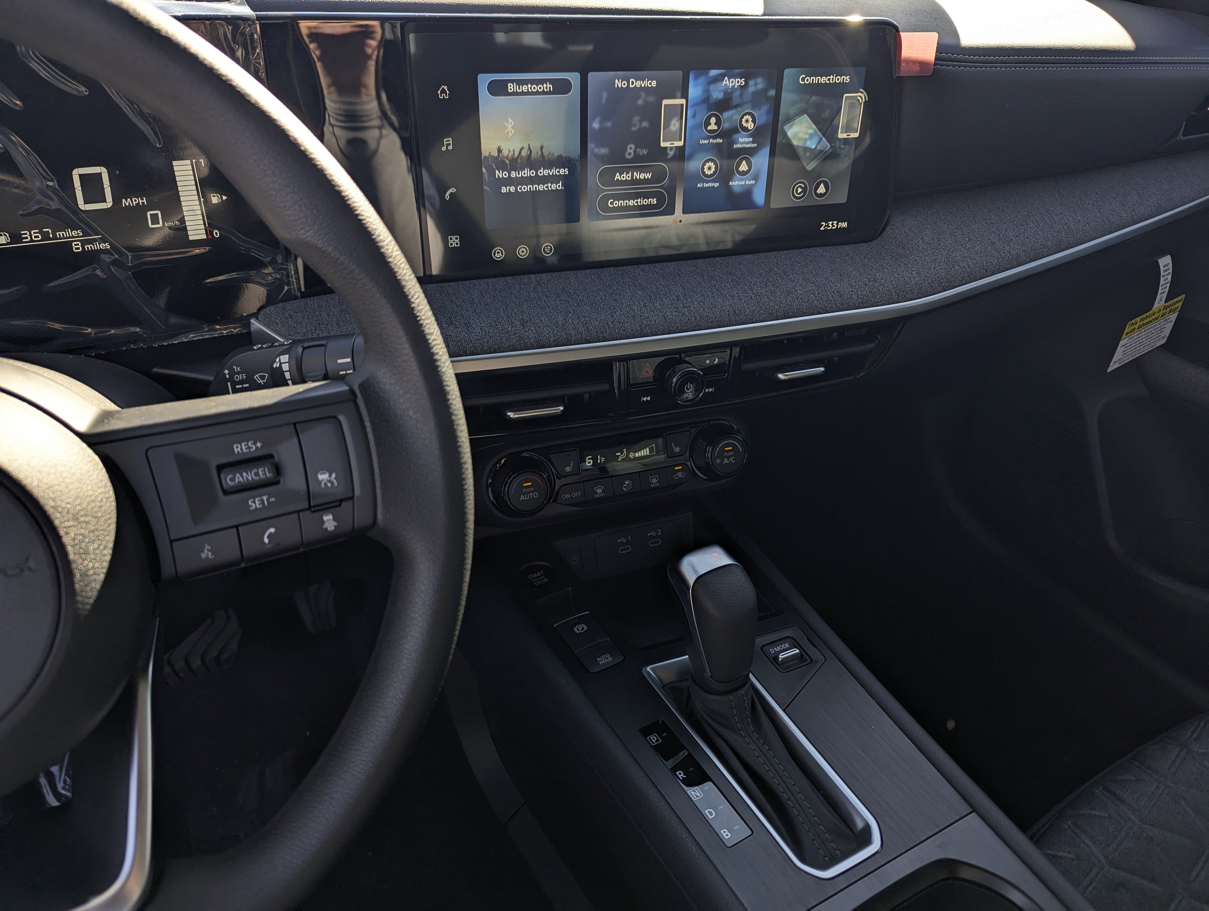 New 2026 Nissan Kicks SV image 10