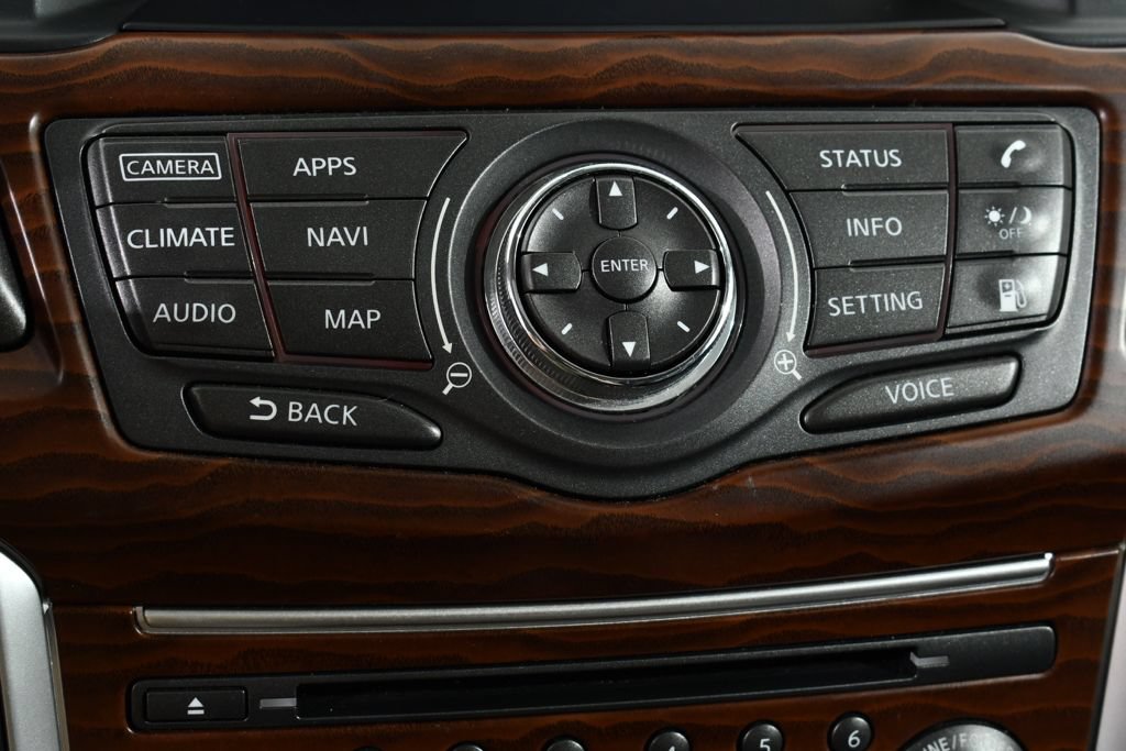 Used 2019 Nissan Pathfinder Platinum AWD/4WD image 31