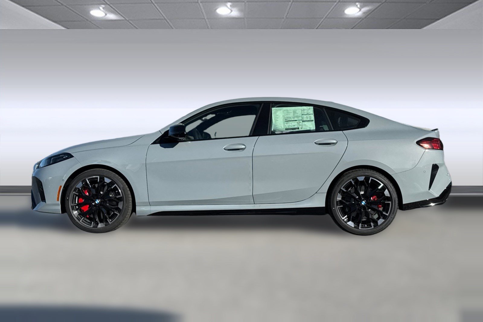 Used 2026 BMW M235i xDrive w/ Technology Package AWD/4WD image 2