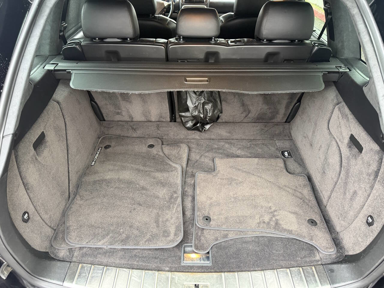 Used 2008 Porsche Cayenne Turbo AWD/4WD image 8