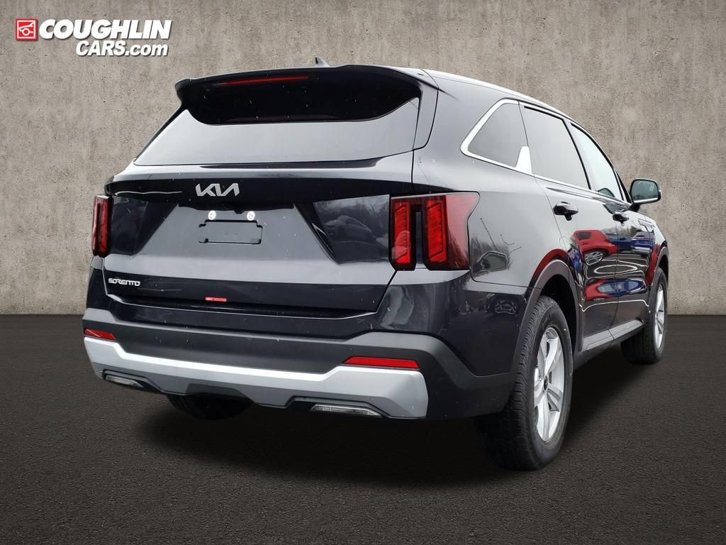 New 2026 Kia Sorento LX FWD image 8