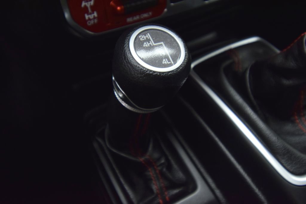 Used 2018 Jeep Wrangler Unlimited Rubicon image 26