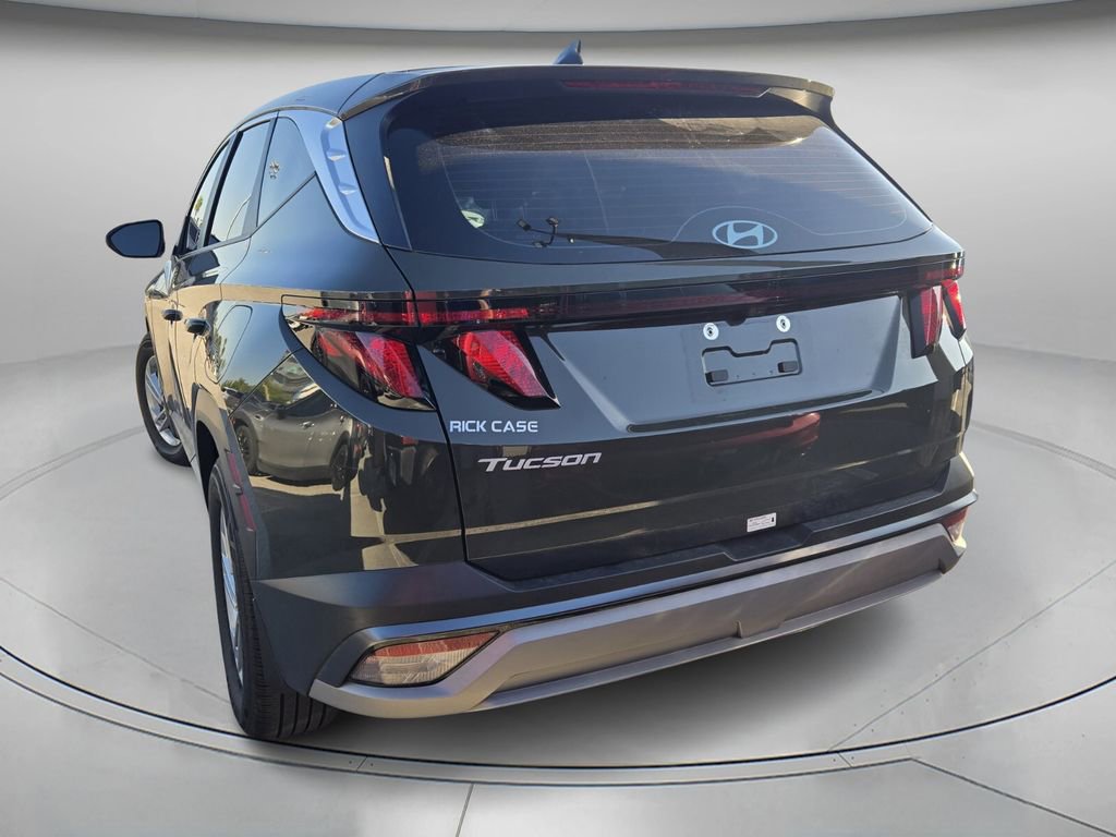 Certified 2026 Hyundai Tucson SE image 6