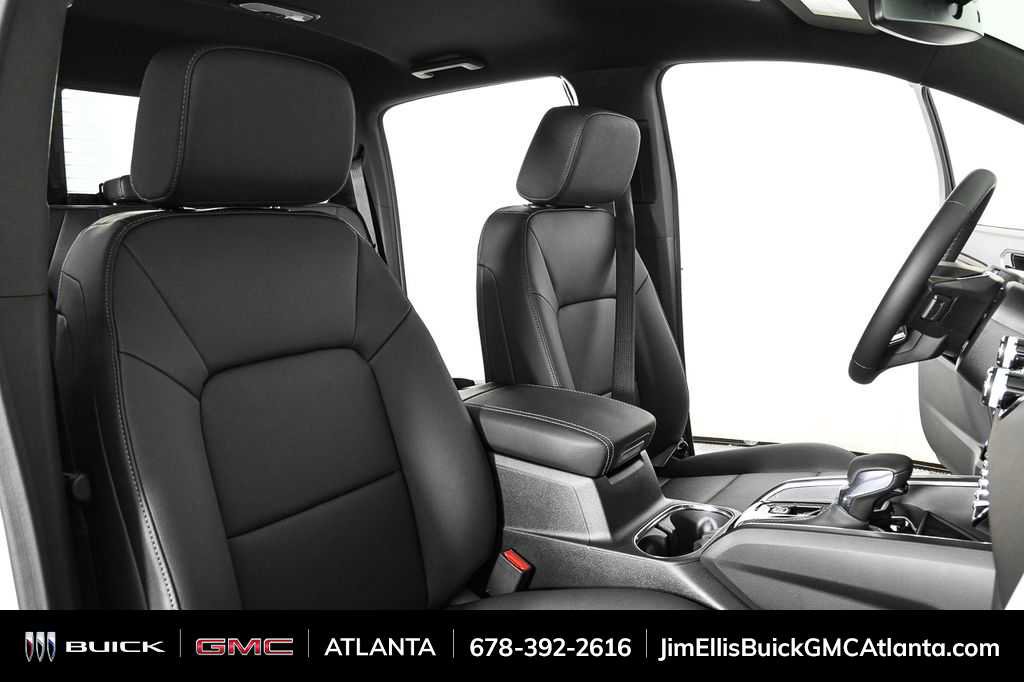 New 2026 GMC Canyon Elevation w/ Convenience Package image 21