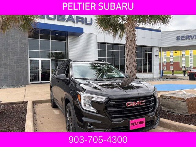 Used 2024 GMC Terrain SLT w/ Infotainment Package II image 1