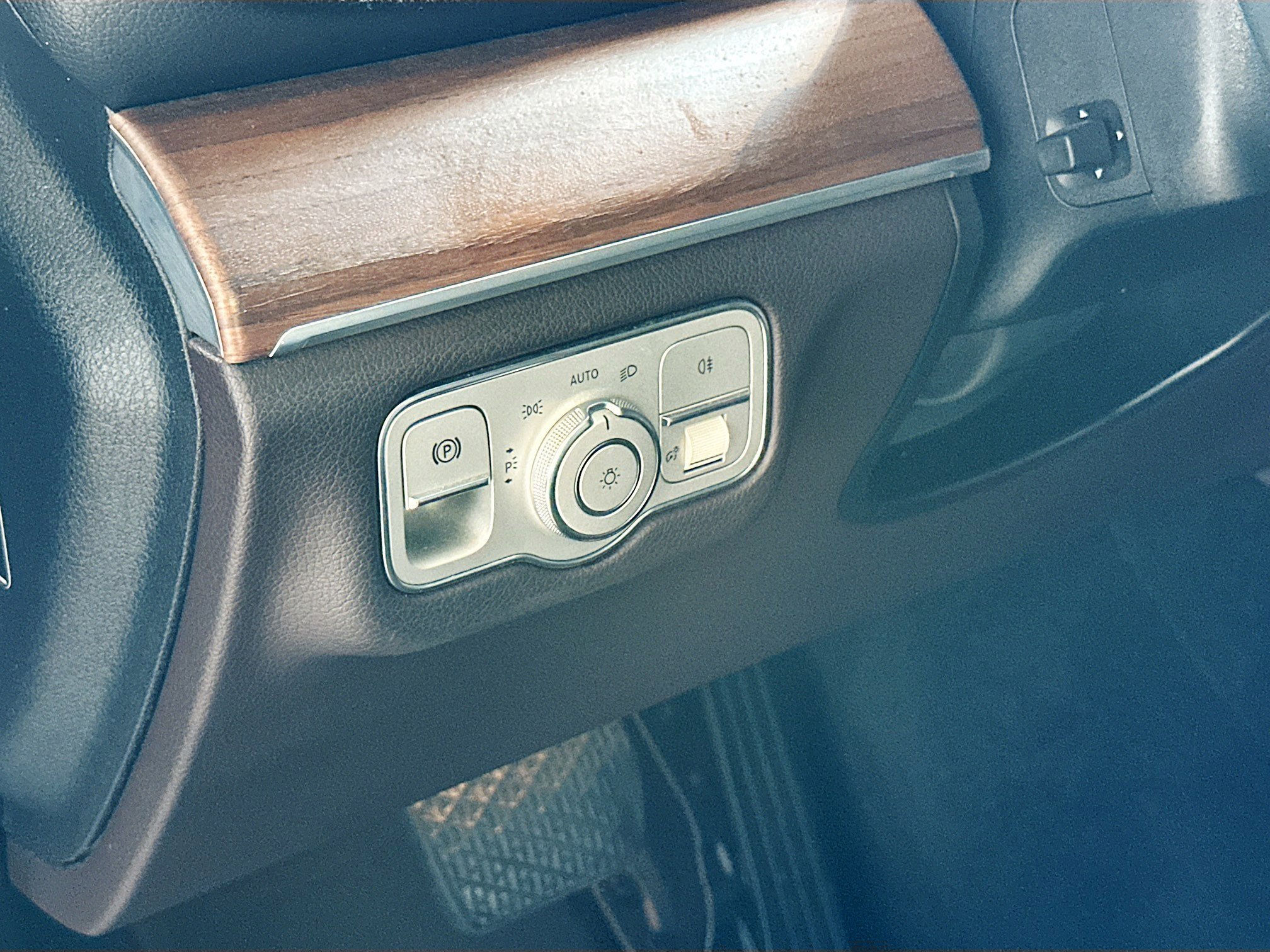 Used 2022 Mercedes-Benz GLE 350 image 10