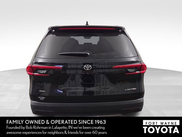 Used 2024 Toyota Grand Highlander AWD image 8