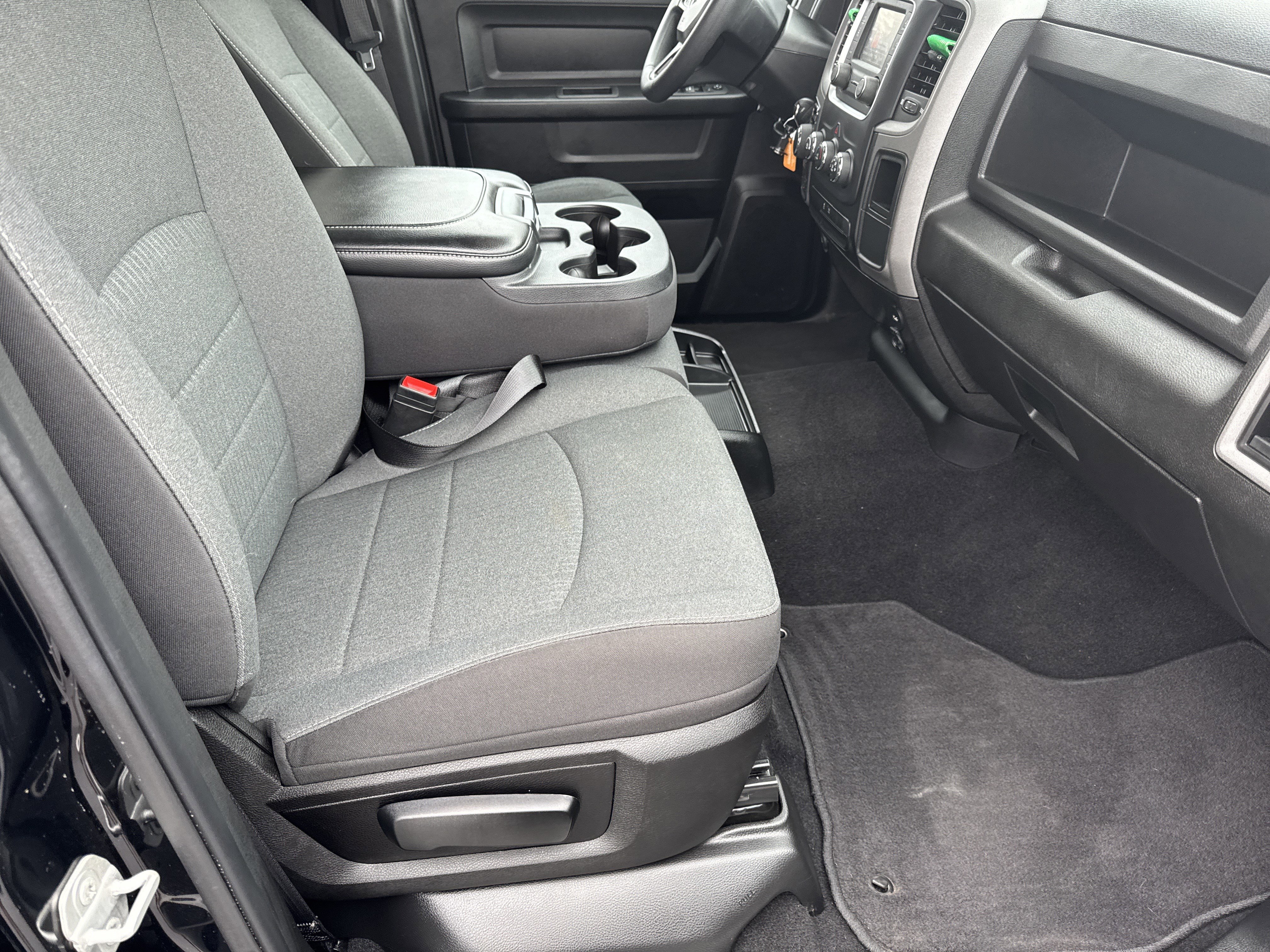 Used 2024 RAM 1500 Tradesman w/ Tradesman SXT Package image 13