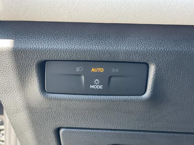 New 2026 Volkswagen Tiguan SE AWD/4WD image 19