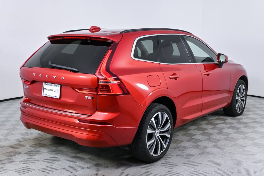 Certified 2022 Volvo XC60 B5 Momentum w/ Advanced Package AWD/4WD image 30