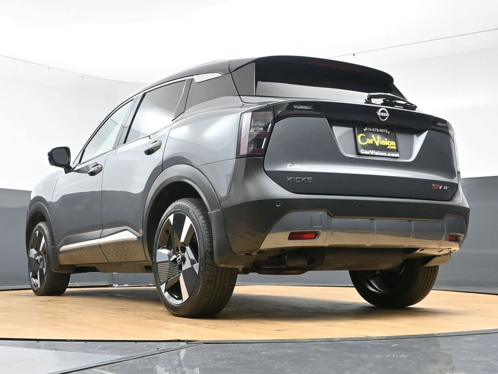 Used 2025 Nissan Kicks SR image 49