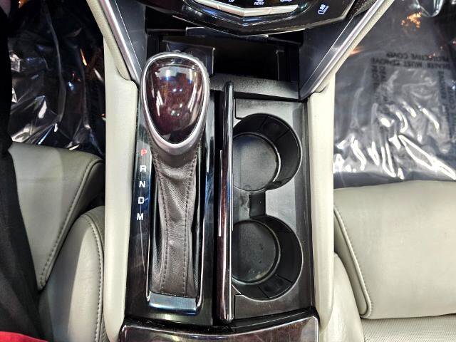 Used 2013 Cadillac XTS Luxury w/ Driver Awareness Package image 19