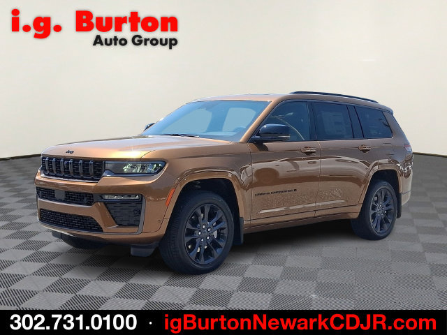 New 2026 Jeep Grand Cherokee L Limited AWD/4WD image 2