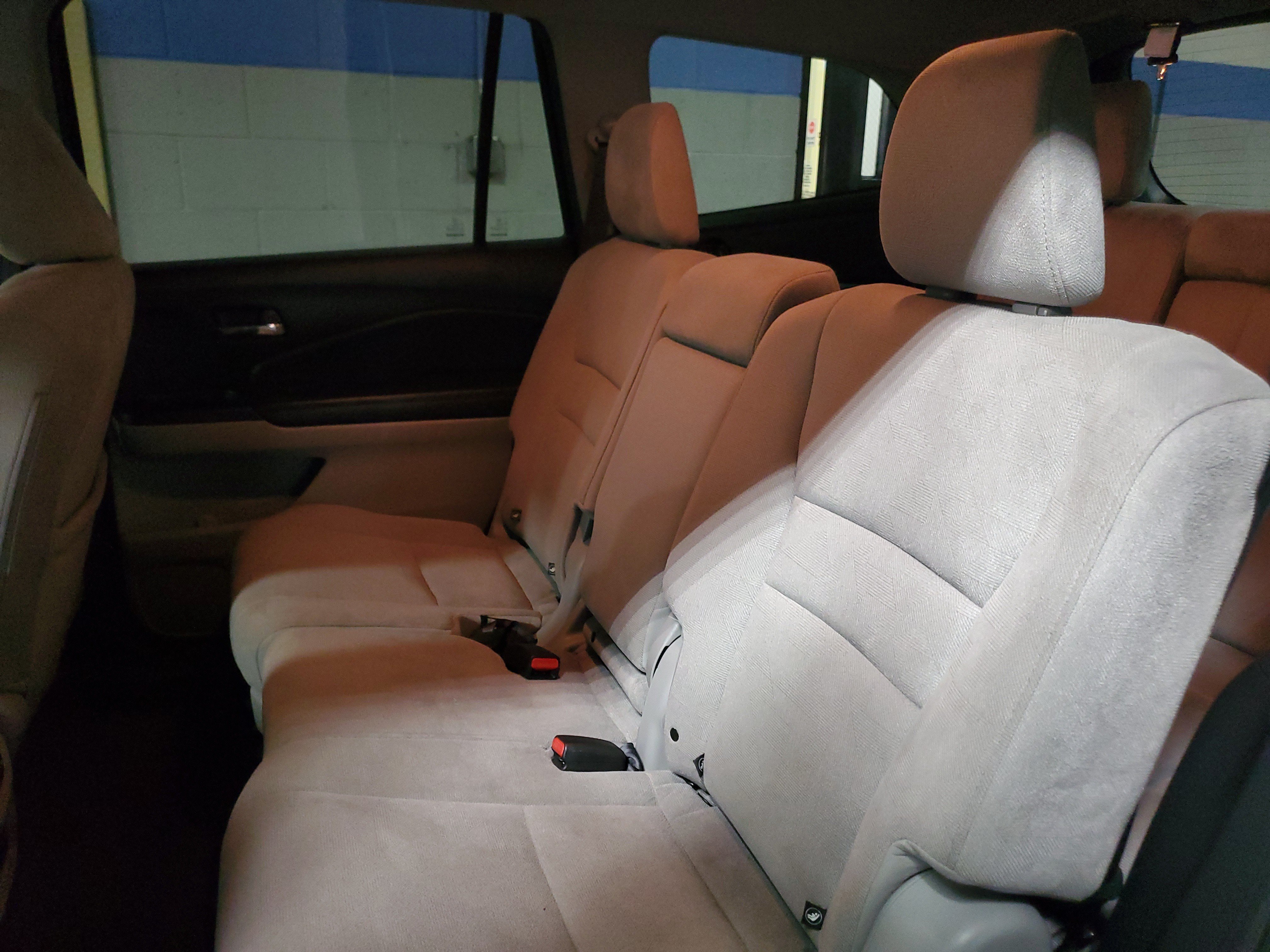 Used 2021 Honda Pilot EX image 9