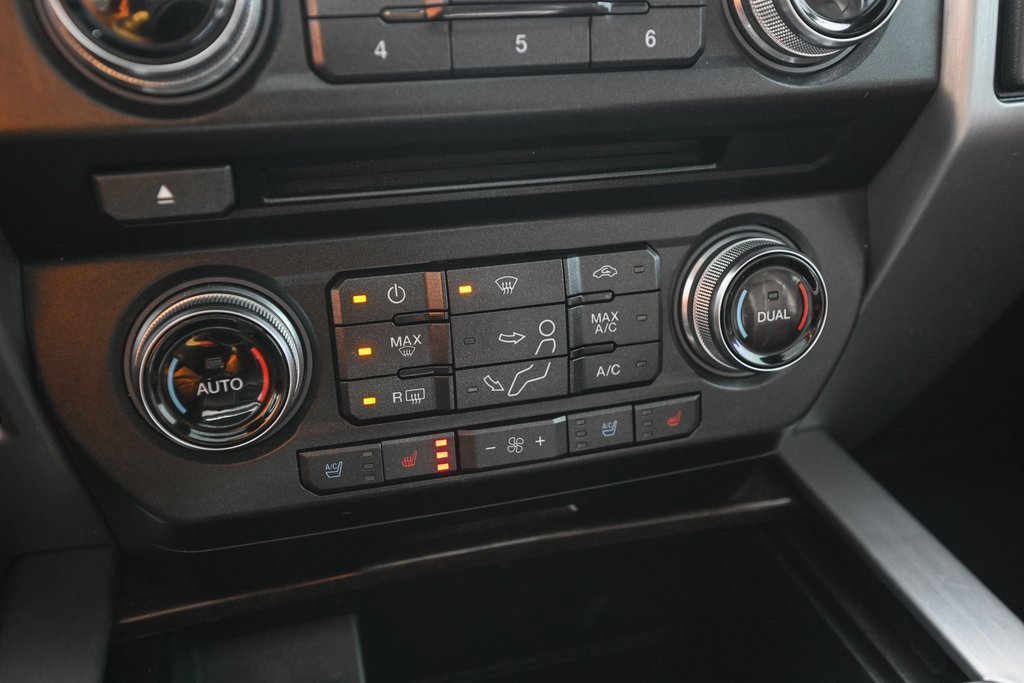 Used 2017 Ford F250 Platinum w/ Platinum Ultimate Package image 36