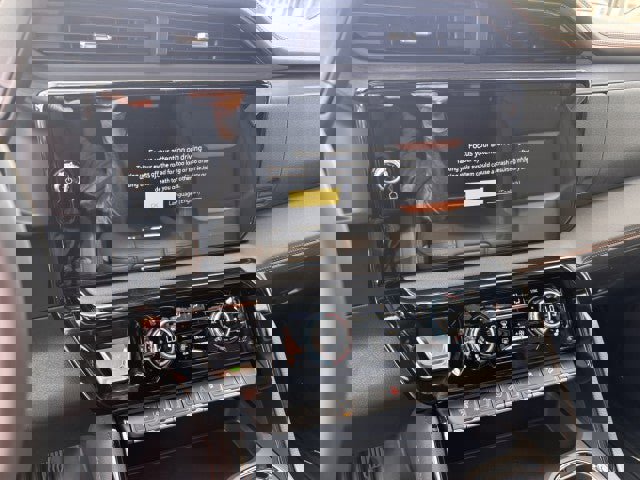 New 2026 GMC Sierra 2500 AT4 w/ AT4 Premium Plus Package image 21