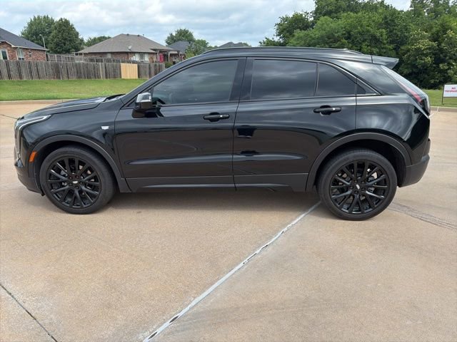 Used 2023 Cadillac XT4 Sport FWD image 2