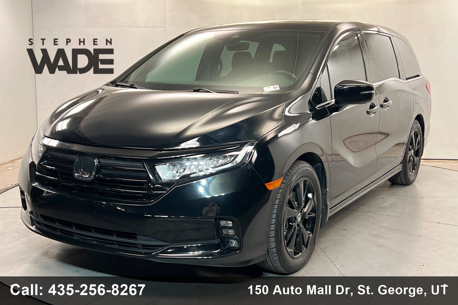Used 2023 Honda Odyssey Sport image 1
