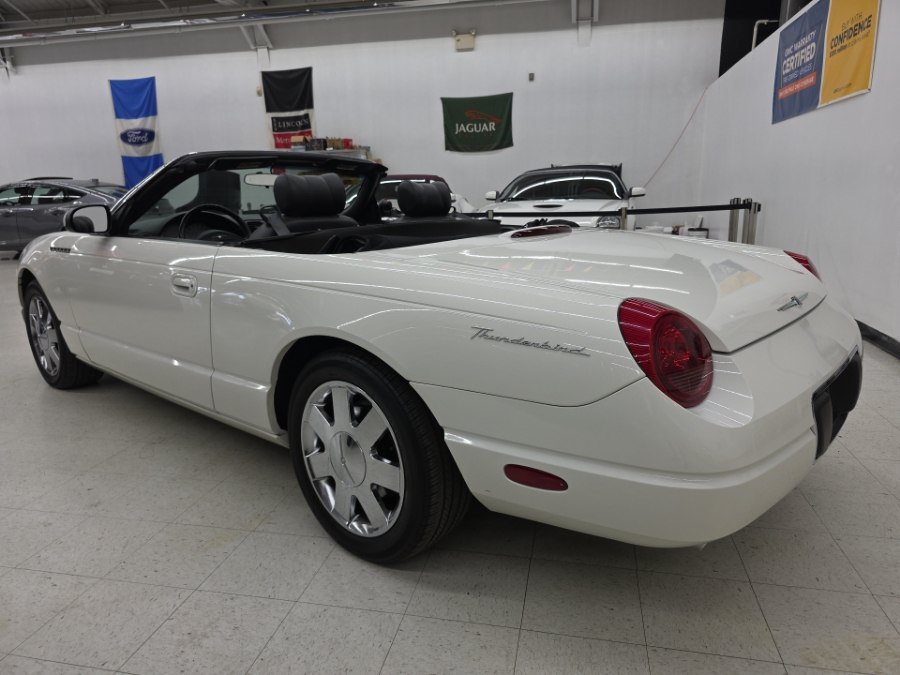 Used 2002 Ford Thunderbird RWD image 4