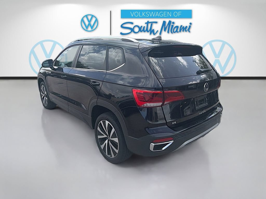 Used 2022 Volkswagen Taos SE FWD image 5
