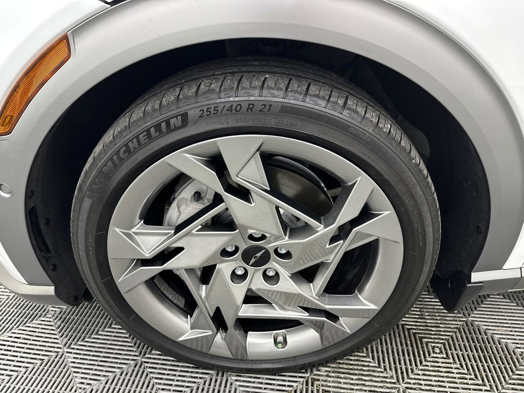 Used 2023 Genesis GV60 Performance AWD/4WD image 12