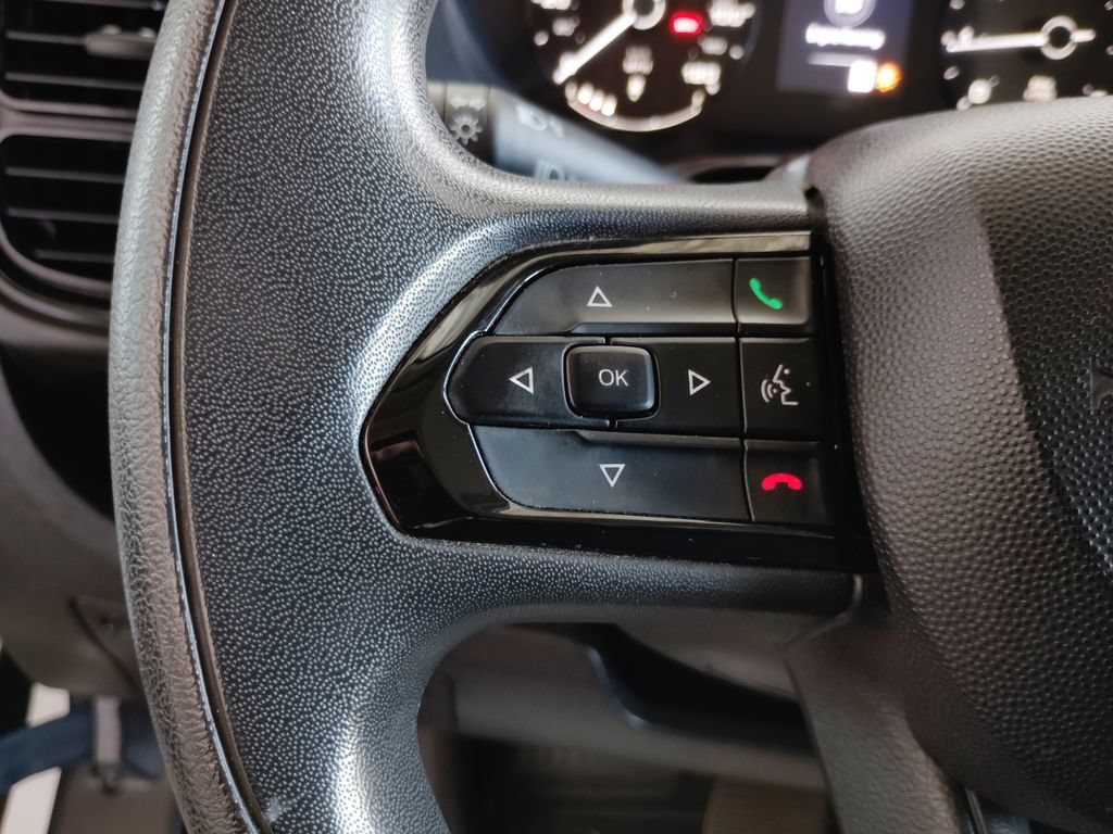 Used 2022 RAM ProMaster 2500 FWD image 18