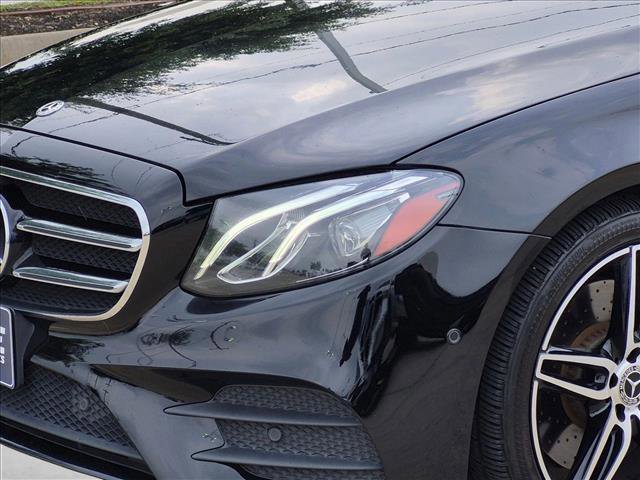 Used 2019 Mercedes-Benz E 300 image 9