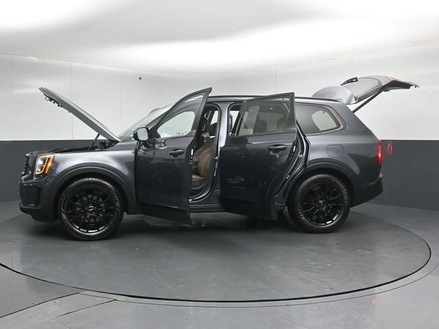 Used 2022 Kia Telluride SX w/ SX Prestige Package image 59