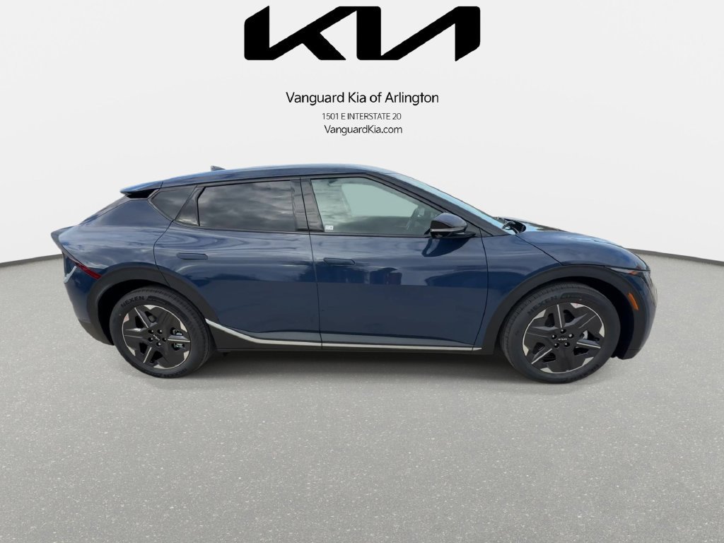 New 2026 Kia EV6 Light RWD image 9