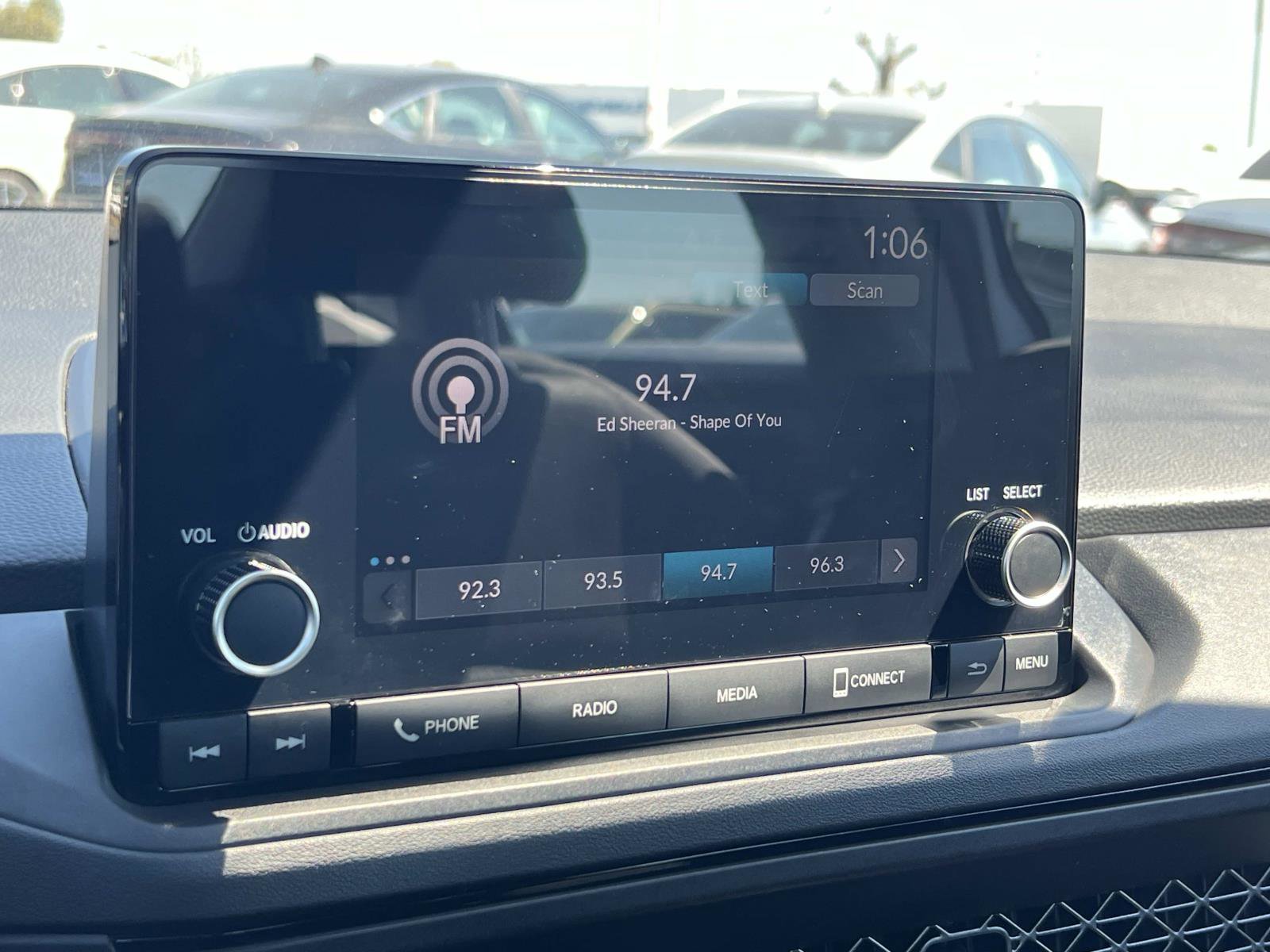 Certified 2023 Honda Accord EX image 12