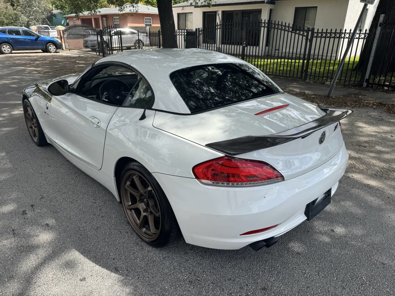 Used 2009 BMW Z4 sDrive30i RWD image 5