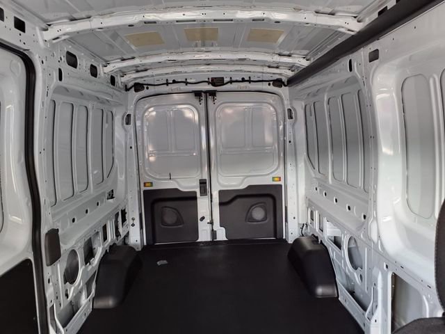 New 2025 Ford Transit 250 148 Medium Roof image 25