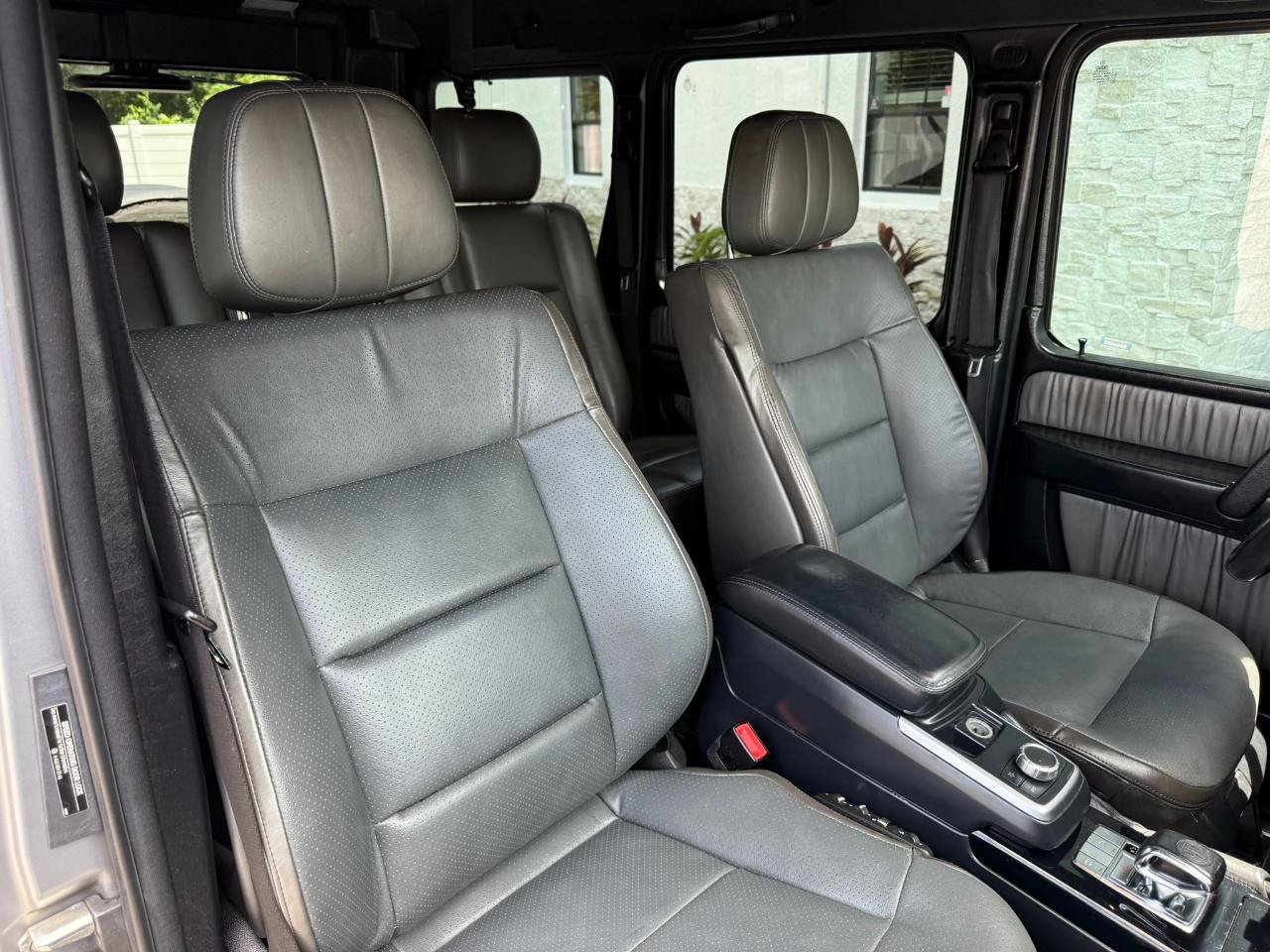 Used 2014 Mercedes-Benz G 63 AMG 4MATIC image 25