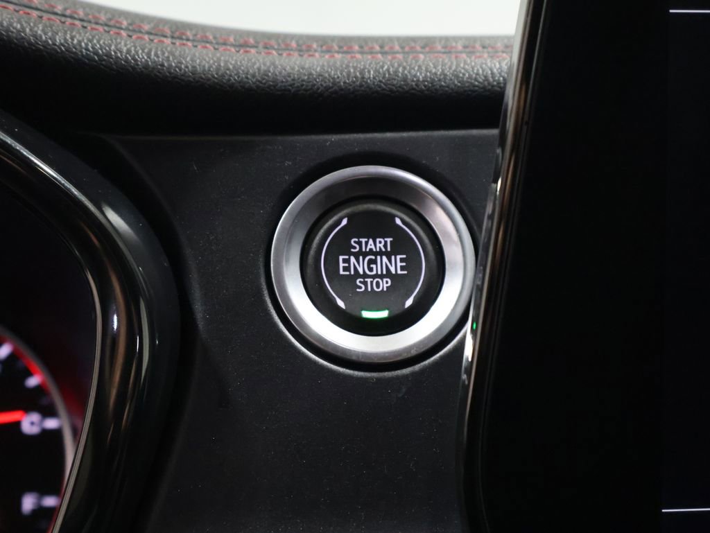 Used 2023 Chevrolet Blazer RS w/ Enhanced Convenience Package image 28