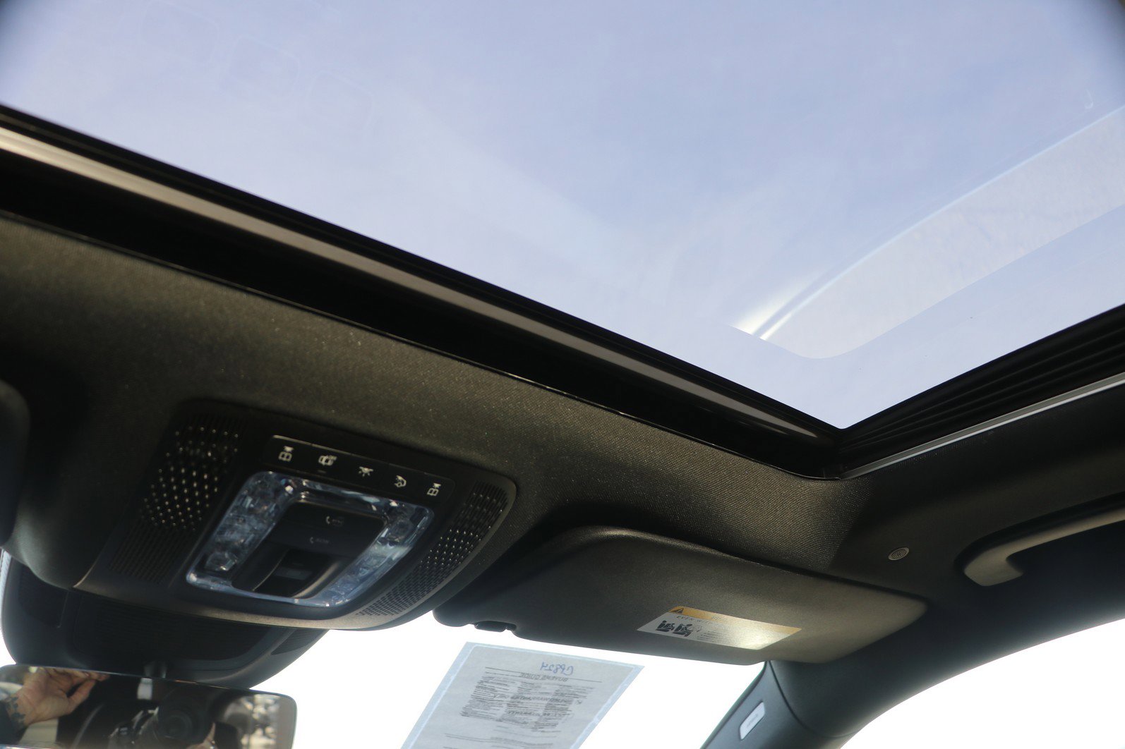 Used 2024 Mercedes-Benz GLE 350 4MATIC image 29