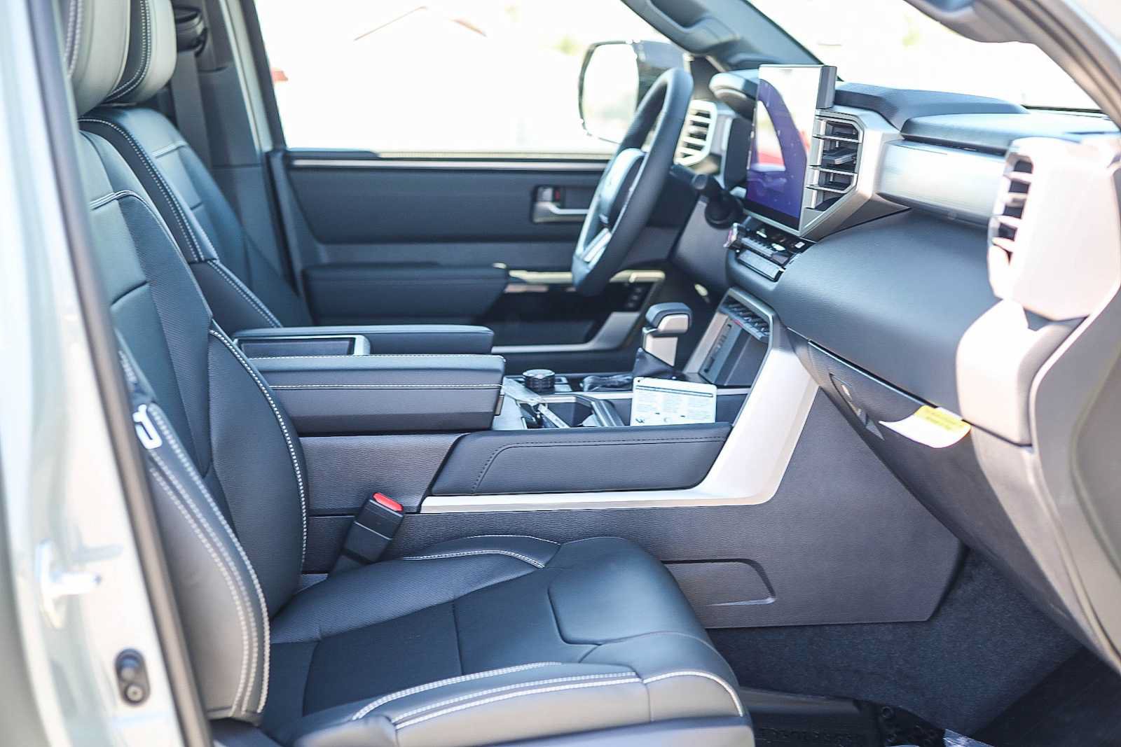 New 2026 Toyota Tundra Limited AWD/4WD image 18